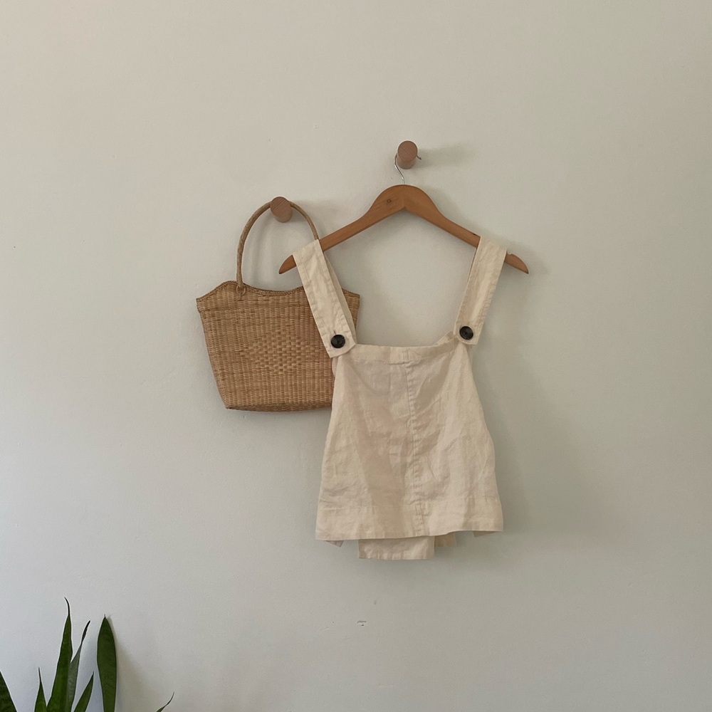 Everlane linen button tank